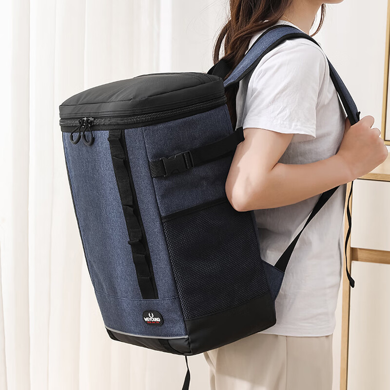 Benchi Insulated Bag Refrigerated Backpack Outdoor Mountaineering Fresh Ice Bag Picnic Backpack Leak-proof and Thickened Gray