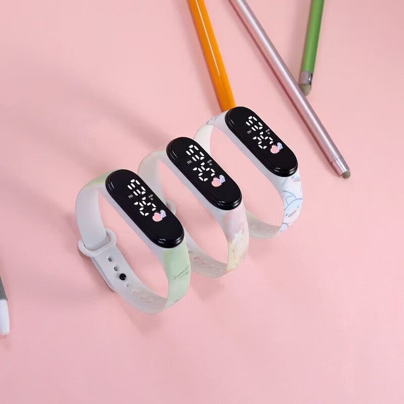 Elementary school students' watches only tell time, forest girls, middle and high school girls, good-looking children's electronic sports bracelets for boys and girls, pastel white flowers
