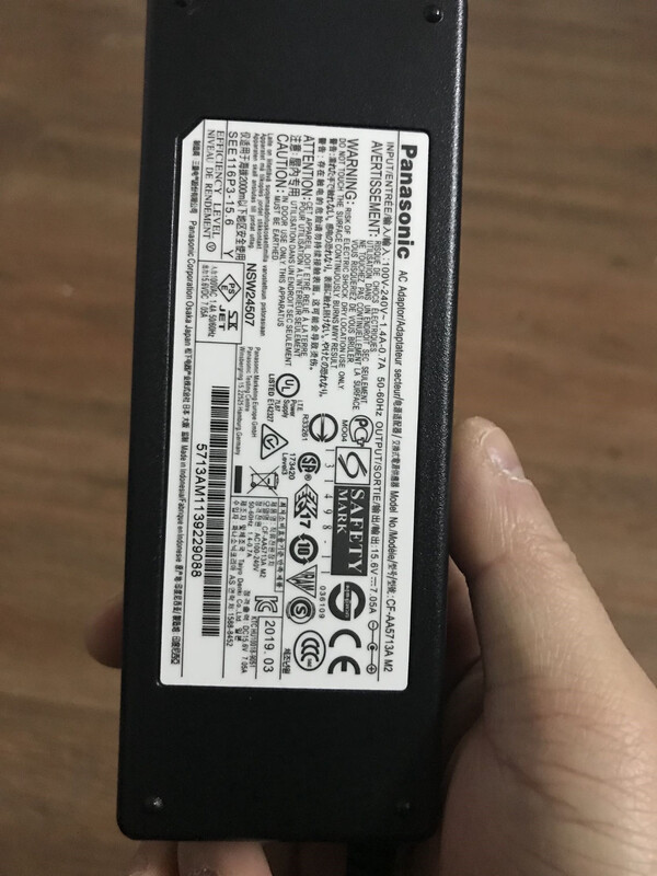 Panasonic laptop power adapter 15.6V-7.05A charger cable CF-52 CF-AA5713A M1M2