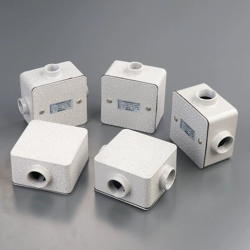 Type 86 Aluminum Alloy Square Wiring Box Exposed and Concealed Threading Switch Bottom Box H50 Three-Proof Type 86 DN20 (3/4 Six Points) One Pass