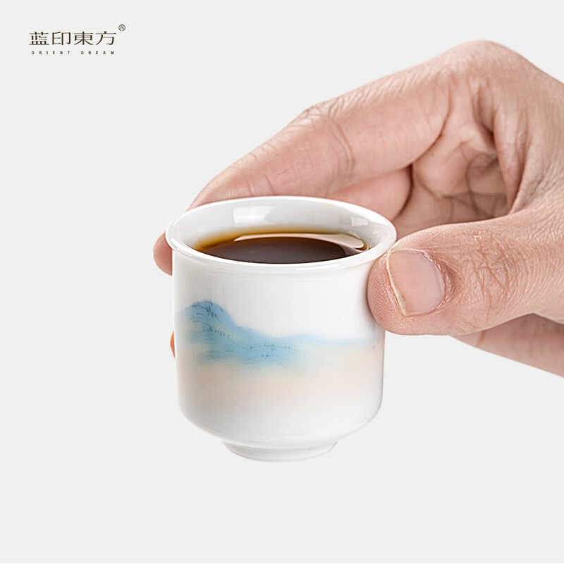 Blue printed Oriental Jingdezhen ceramic wine set white wine dispenser wine warmer wine glass combination Chinese style home party gift box Longyin Qianli Jiangshan wine set