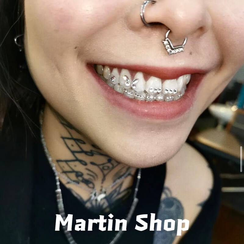 OIMG dental diamond jewelry self-adhesive diy set tool crystal flash tooth ornament self-adhesive whitening veneer with diamonds that will not fade 45 diamonds white 6-grid tooth veneer set 45 diamonds 6-grid tooth veneer set