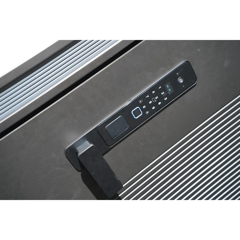 Xinkaiman T-shaped aluminum edging one door to top Kaiyao mother-in-law 1160*2050 anti-theft door safety door bulletproof door