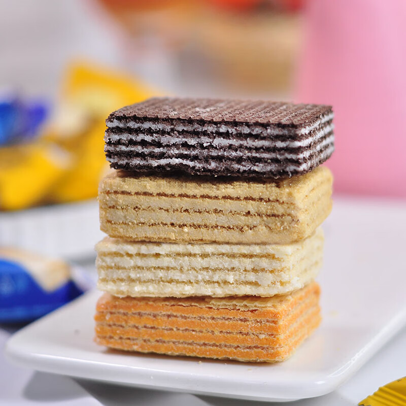 Akonte Russian multi-flavor mixed wafer biscuits original imported snacks 358g