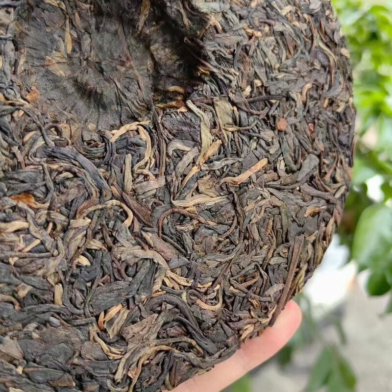 2008 Yang Ji Tianyuan 357g piece of dry warehouse old raw Pu'er tea Brown Mountain high-quality raw materials smoke honey flavor