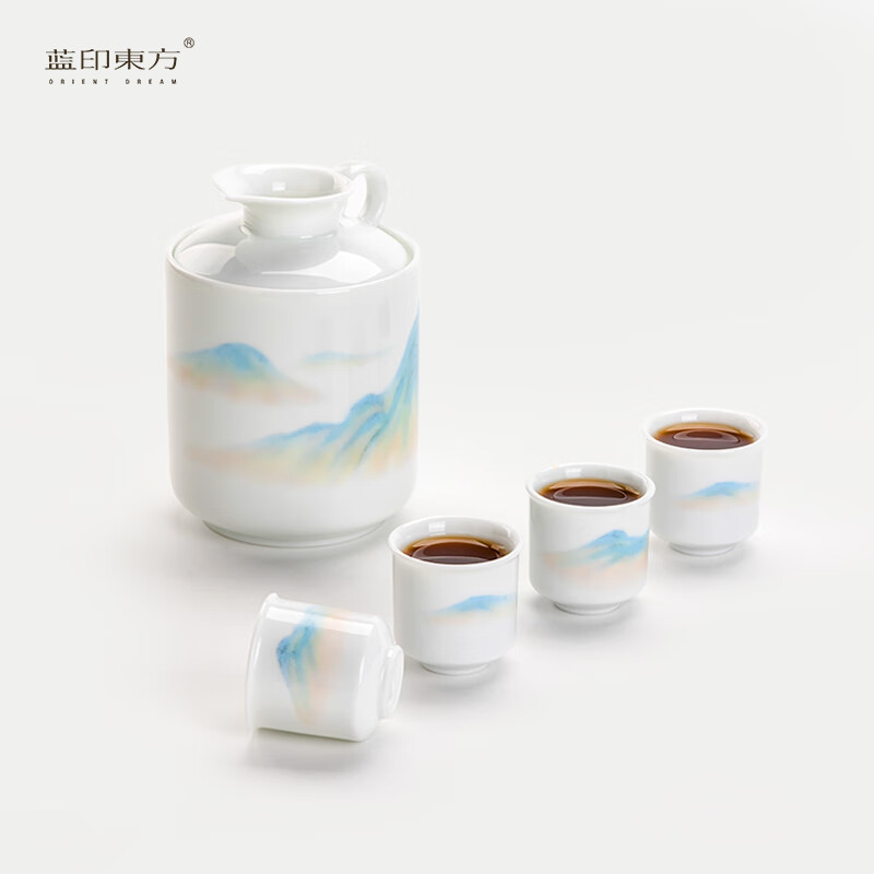 Blue printed Oriental Jingdezhen ceramic wine set white wine dispenser wine warmer wine glass combination Chinese style home party gift box Longyin Qianli Jiangshan wine set
