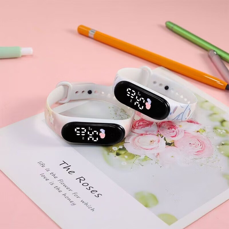 Elementary school students' watches only tell time, forest girls, middle and high school girls, good-looking children's electronic sports bracelets for boys and girls, pastel white flowers