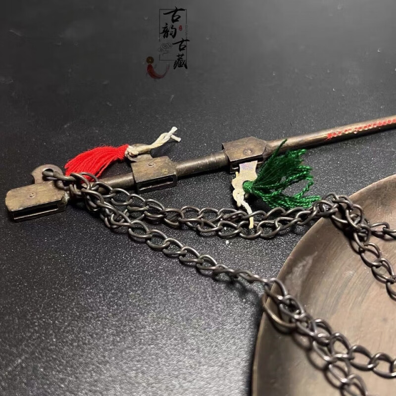 Huanjin ancient old-fashioned small copper scale weighing grams of Chinese medicinal materials old steelyard weighing centimeters and other weighing small steelyard imitation antique bronze scale ornaments Ancient old-fashioned small copper scale weighing old steelyard steelyard of Chinese medicinal materials