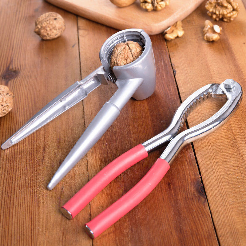 ZQ walnut clip walnut artifact household walnut pliers multi-functional walnut sheller thickened and labor-saving spring clip half core easy to deform