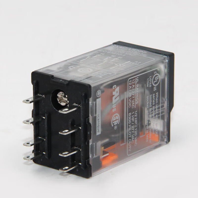 Schneider Relay RXM4LB2B7(24VDC)