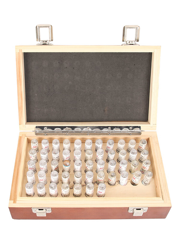 Measuring needle gauge pin type plug gauge precision measuring rod smooth gauge set aperture gauge pass and stop gauge pin gauge 0.001mm 13.01-13.5 (interval 0.01) 50 pieces in total