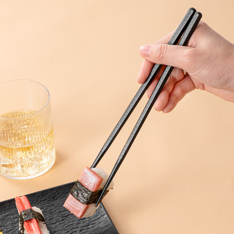 Millennium Lovewood household Japanese-style pointed chopsticks cooking chopsticks sushi shop high-end commercial restaurant hotel 10 pairs hjk0001