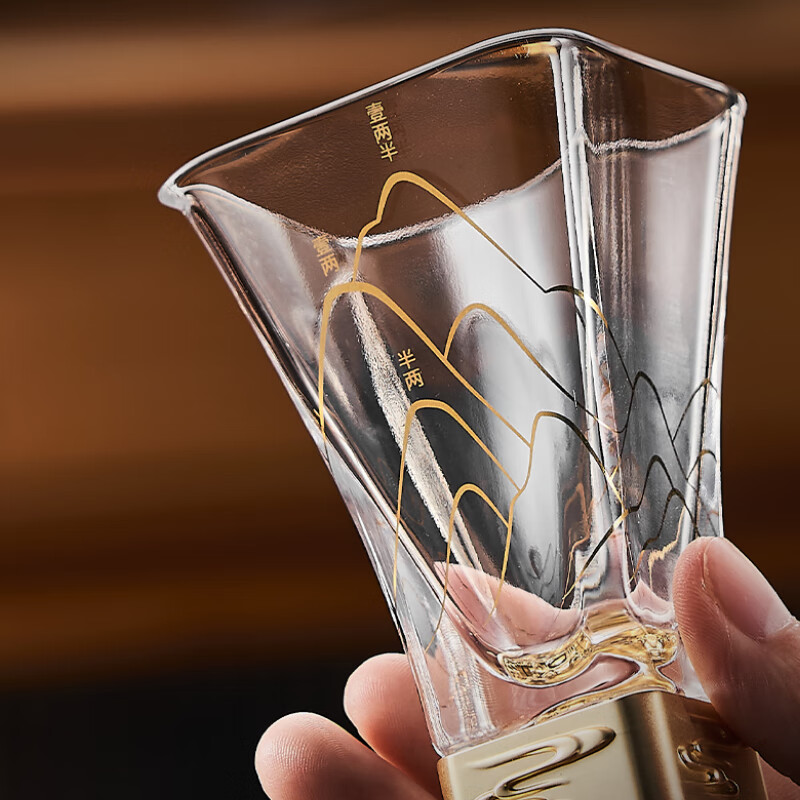 Imperial Palace Cultural and Creative Wine Set White Wine Glass Crystal Glass 6 Pots 6 Cups Gift Box High-end Birthday Gift Single Pack