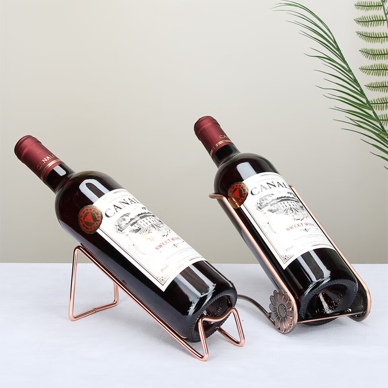 Interesting appliance wine rack European style creative red wine rack wine bottle rack ornament cup holder modern simple red wine holder heart-shaped rose gold