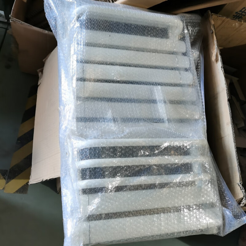 FANCYCHIC pure aluminum composite small basket bathroom radiator household water floor heating radiator wall-mounted bathroom 400 center distance 600 high 7+4