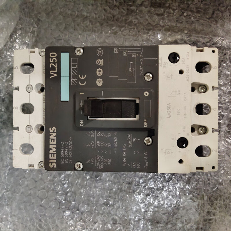 Siemens molded case circuit breaker VL250N 3P 200A 250A adjustable with MX and auxiliary Siemens molded case circuit breaker VL250N 3P 200A 25