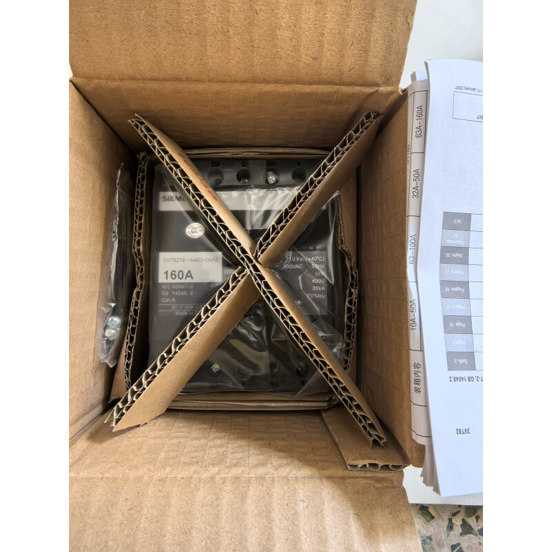 3VT8216-1AA03-0AA0, Siemens molded case circuit breaker 160A, 3P, in stock with original packaging