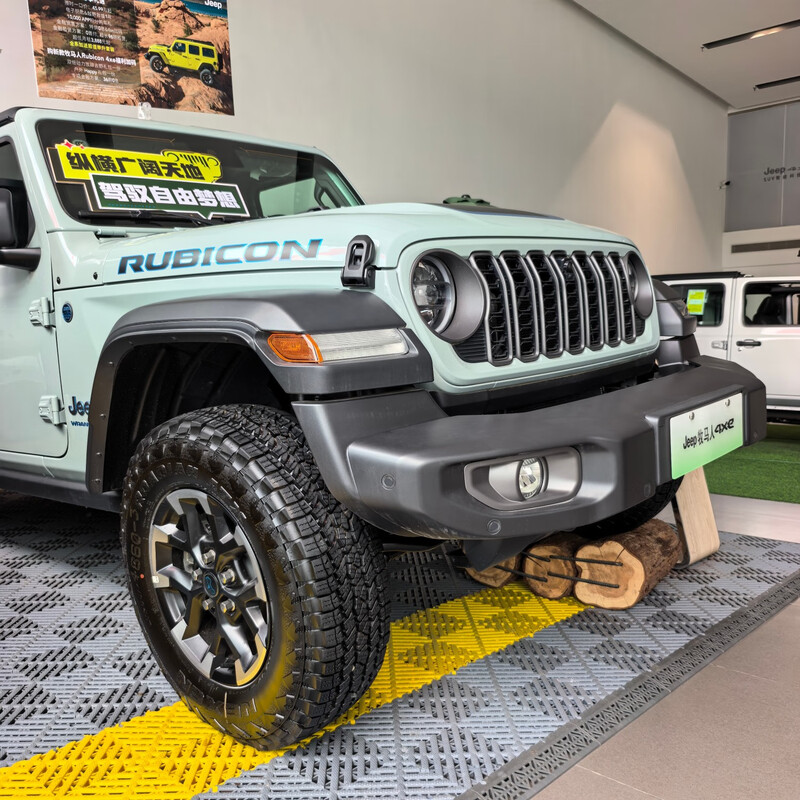 Deposit of 500 yuan Jeep Wrangler Robin Hood imported four-wheel drive Rubicon hardcore off-road