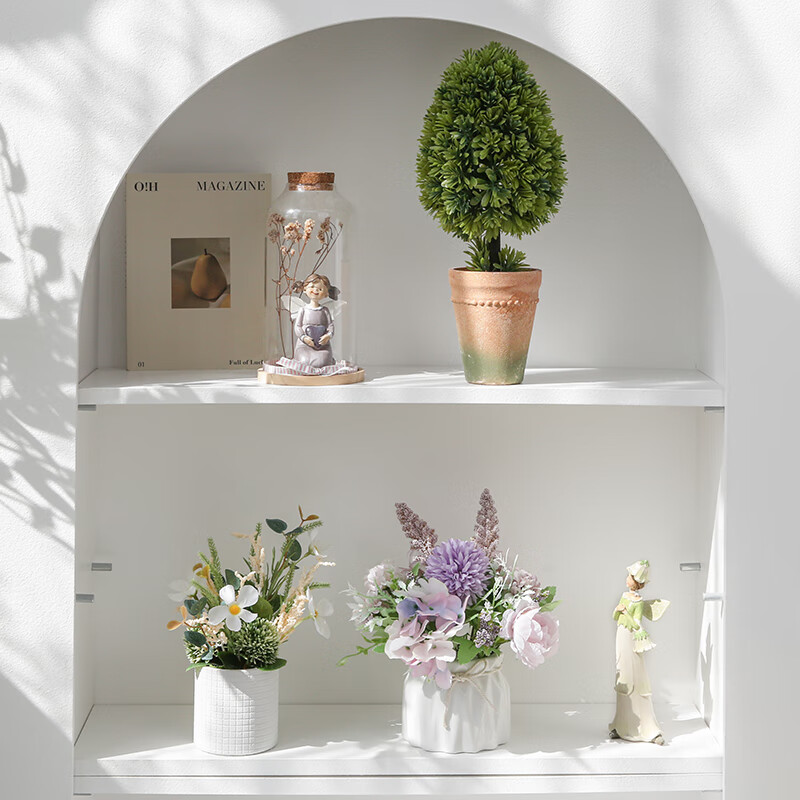 Fan. Makeup coffee table flowers, simulated floral art, Nordic style potted plants, INS decoration, fake flowers, dining table, home furnishings, living room set, table flowers, pink porcelain vase, Luoli powder set