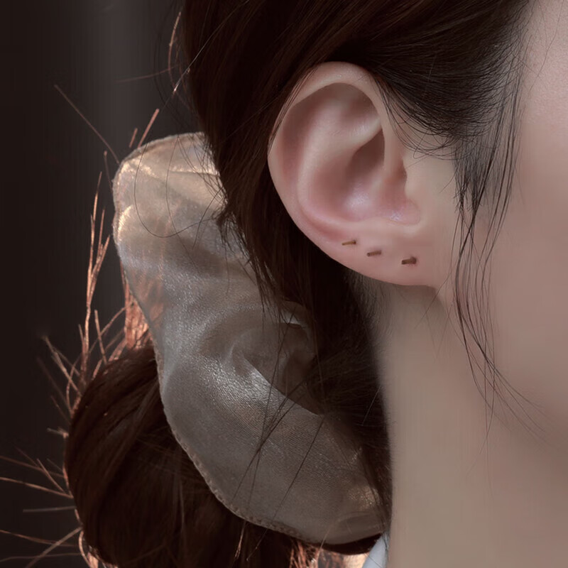 KOOGIS Tea Stem Ear Stick Ear Hole Anti-clogging Needle Fire-fighting Inflammation Stick Ear Stud Anti-clogging Sleeping No-Pick 20 Sticks with Storage Box