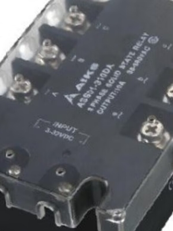 Yue Changsheng ASS01-310DA 315 325 340 AAAIKS Hong Kong Ax three-phase solid state relay ASS01-315AA