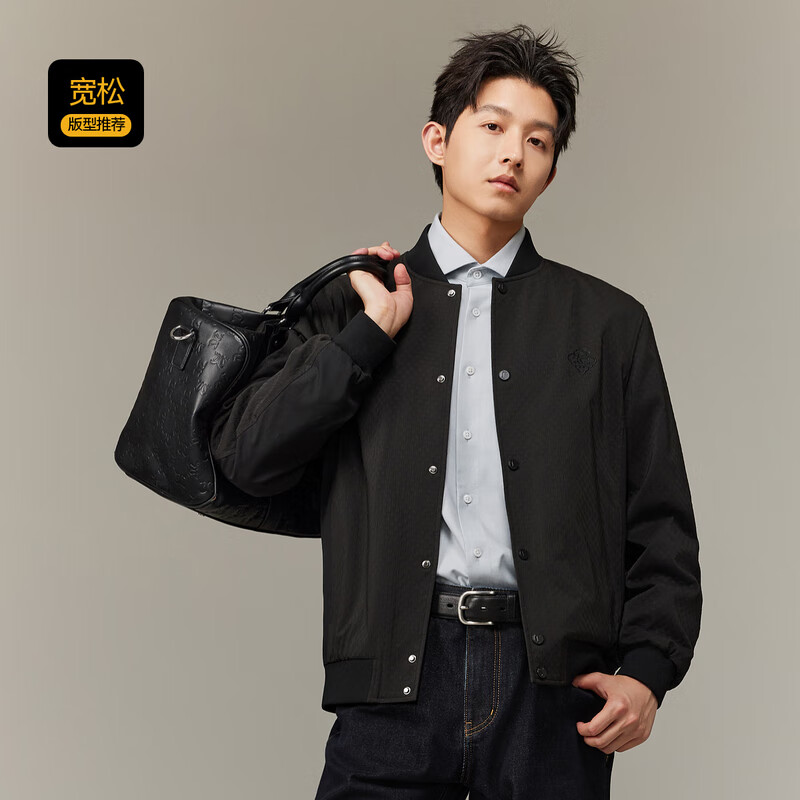 CABBEEN wrinkled jacquard chemical fiber jacket men's English typesetting multiple embroidery design winter baseball collar jacket