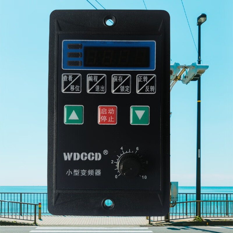 Dongchun US small simple inverter 200w/400w/750W input single-phase electrical output three-phase 220v380V motor speed regulator 750W three-phase 220V single-phase 220V