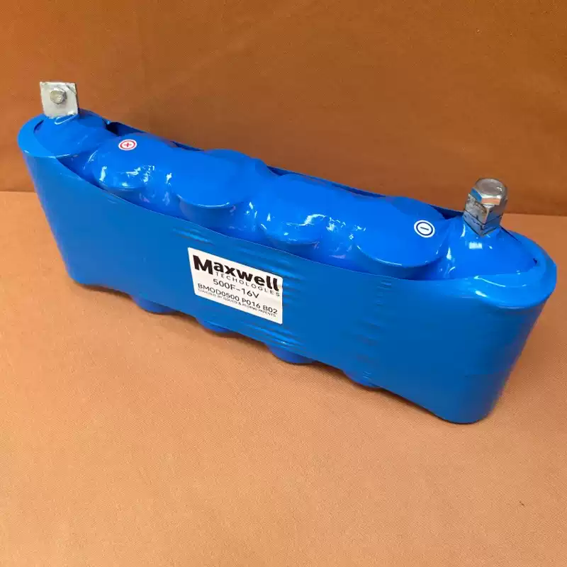 American Maxwell super farad capacitor 2.7V300F car emergency starting power supply 16V500F charging-free 12v car special double row capacitor 12v car special double row capacitor