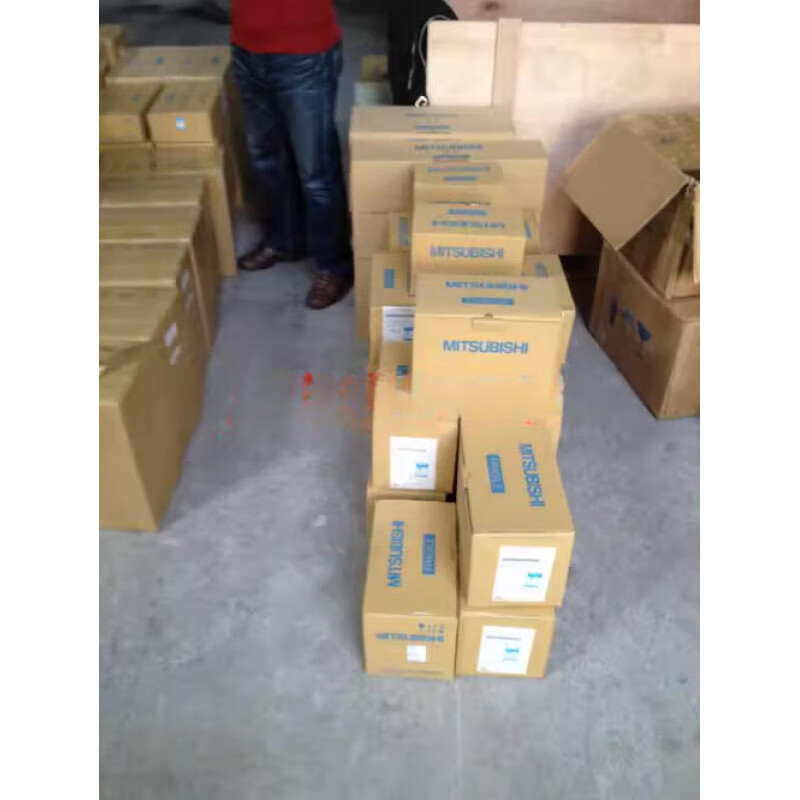 Original Mitsubishi molded case circuit breaker 4p 16A