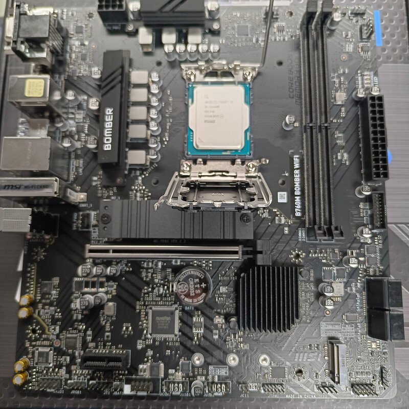 Intel Core i3-14100F 14100 I5-14400F 14490F 14600KF i7-14700 14700KF 14790F i9-14900 14900KF processor CPU i5-14490F brand new in box/three-year warranty