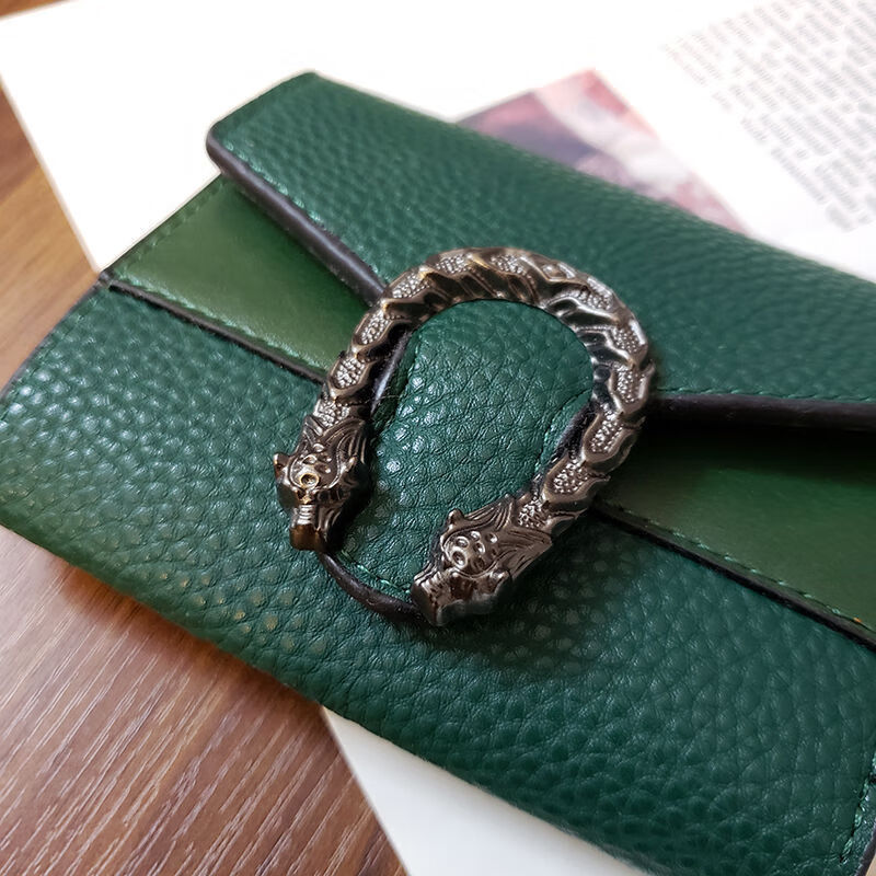Casa-kupsCKins new European and American solid color Bacchus women's wallet women's short three-fold small wallet women's coin purse card bag leather green (solid color)