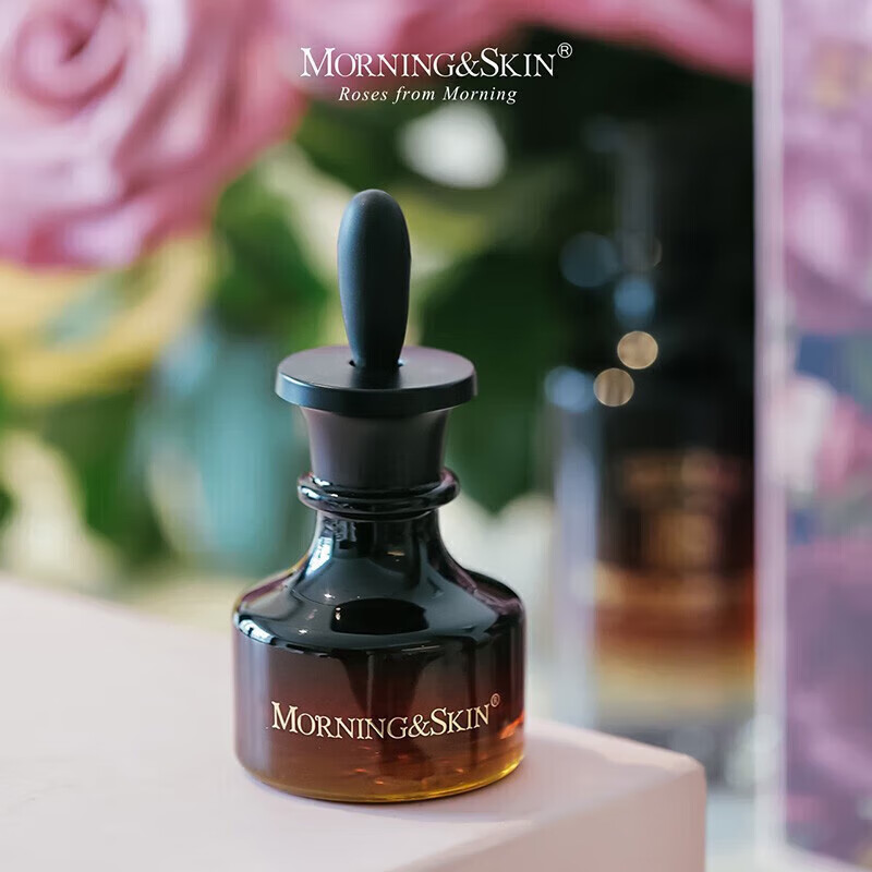 Morningskin directly sells authentic luminous skin kit, hydrating, moisturizing, moisturizing and nourishing facial skin care for men and women. Anti-counterfeiting and checkable. Rose Zhentong Ring Cleansing + Water + Milk + Essence 4-piece set (scratch code)