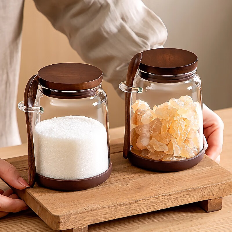 Xuanye walnut sugar jar white sugar storage jar sealed moisture-proof household storage kitchen sugar glass jar red rock sugar walnut sealed jar