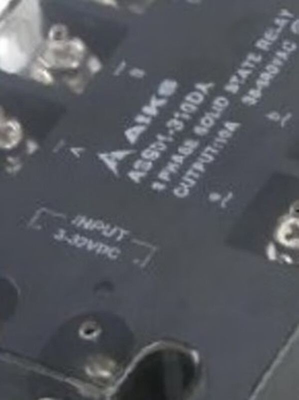 Yue Changsheng ASS01-310DA 315 325 340 AAAIKS Hong Kong Ax three-phase solid state relay ASS01-315AA