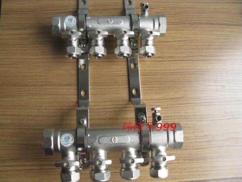 Xinfeifan Zhejiang Xinfan anti-leakage floor heating water distributor Forged integrated floor heating water distributor Brass nickel-plated 4-way kit 1620 water outlet 0cm*0 column