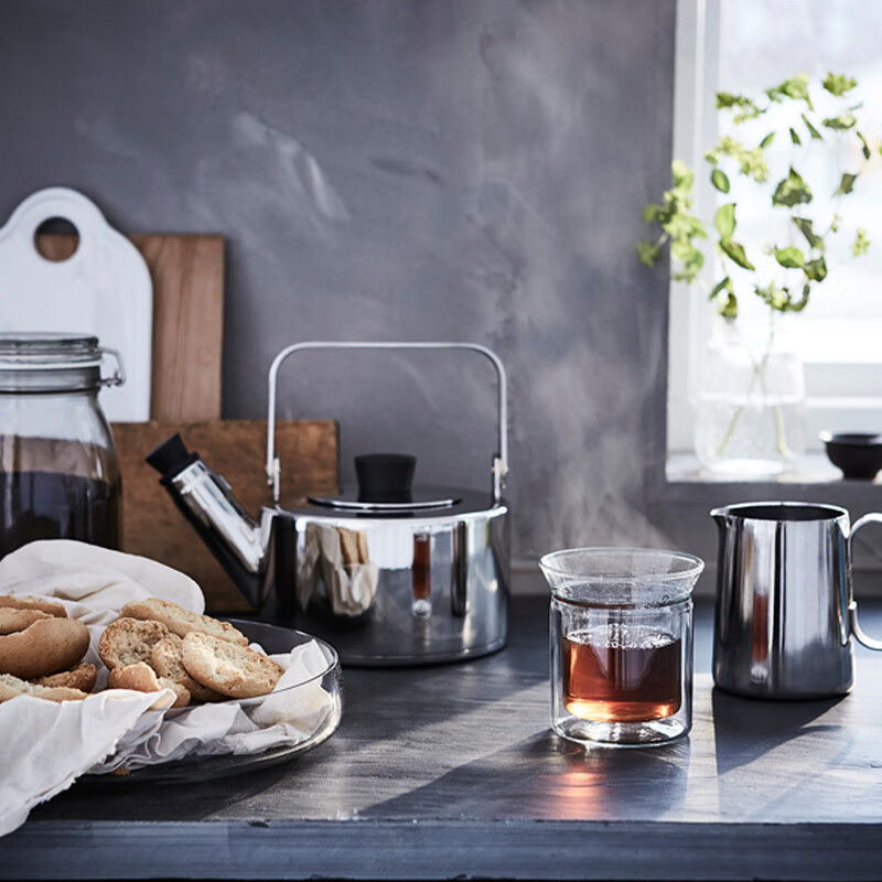 IKEA (IKEA) MATTLIG milk foaming pot stainless steel teapot coffee appliance hand brewed coffee pot milk foaming pot 0.5L