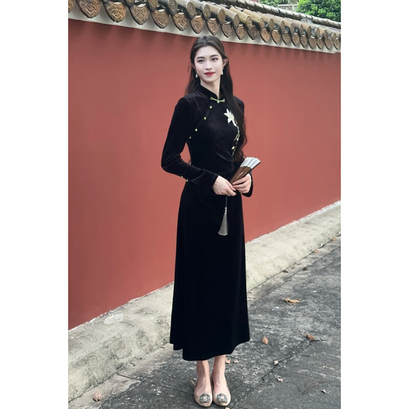 Jialong Mingxiu 2025 New Chinese Style Velvet Cheongsam Women's Autumn and Winter Slim Long Skirt Black Velvet XL