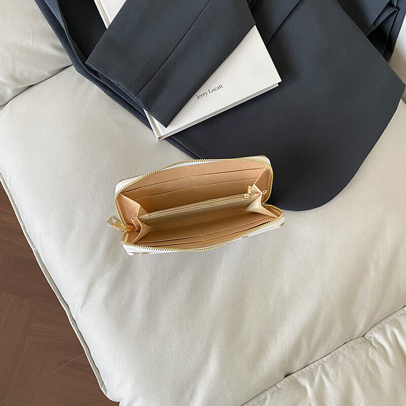 Retro cow print women's wallet multi-card slot wallet women's long wallet ID bag bank card card bag khaki white