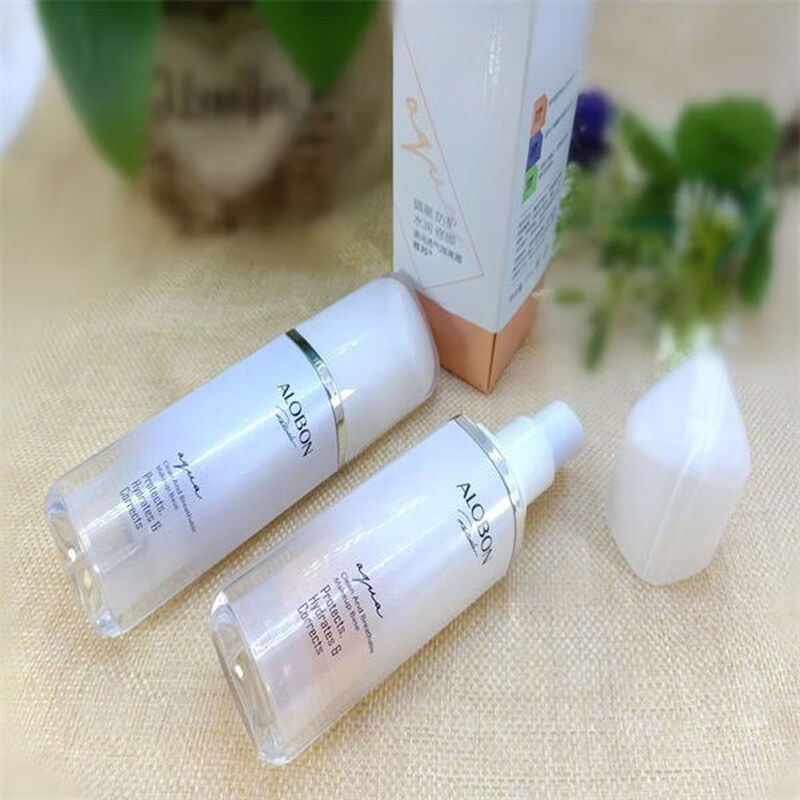 Yabon Yabon Yabon fresh and breathable moisturizing isolation cream, primer before makeup, non-removing makeup, protective and hydrating SN 01 light skin tone