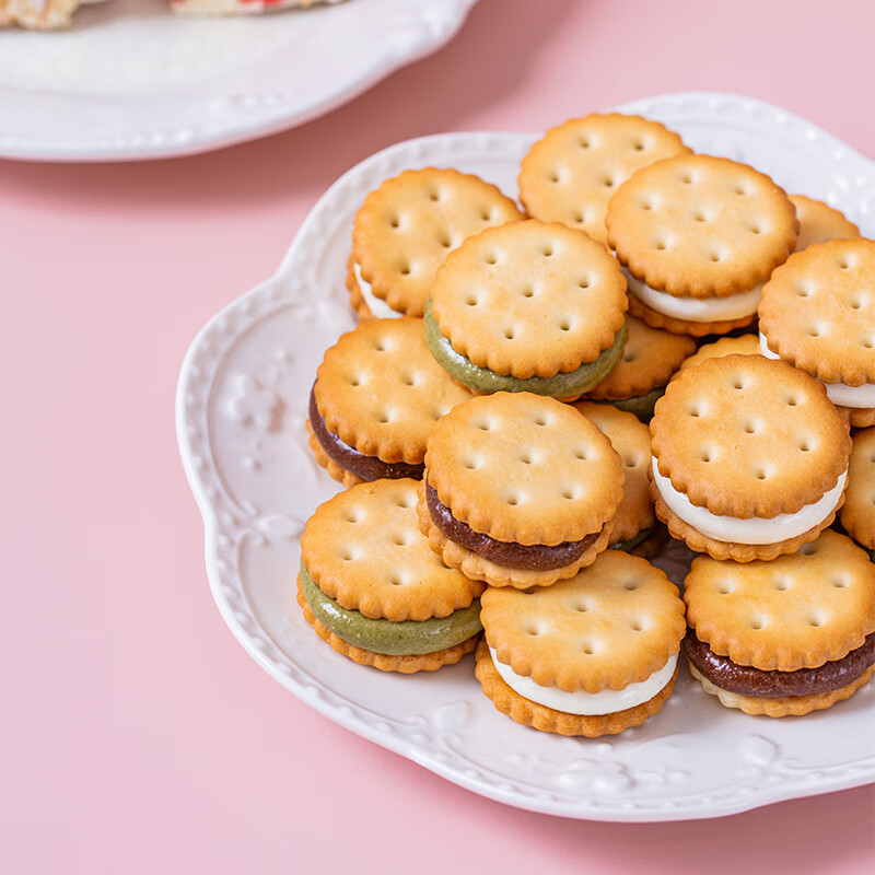 Yunshan Half Snowflake Crispy Cookies for Baking Small Round Biscuits 500g Homemade Nougat Cookie Snowflake Crispy Raw Materials Leisure Snacks