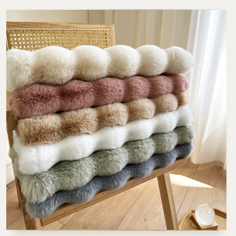 Cream style living room round carpet floor mat climbing mat household multi-functional cushion sofa blanket bubble velvet living room coffee table blanket off-white 60cm*60cm 1 piece