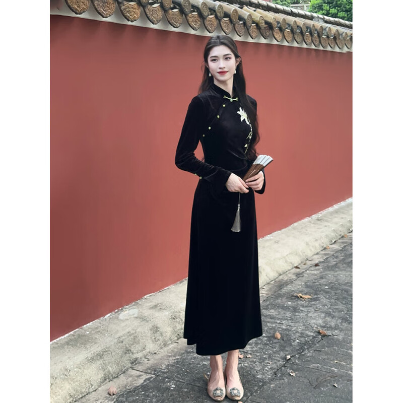 Jialong Mingxiu 2025 New Chinese Style Velvet Cheongsam Women's Autumn and Winter Slim Long Skirt Black Velvet XL