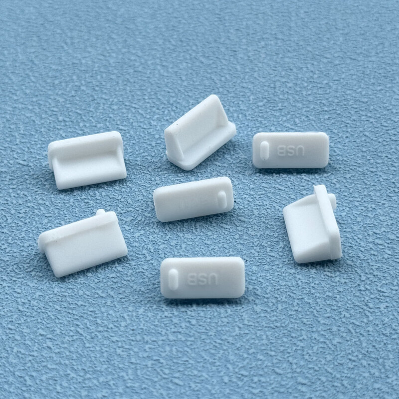 USB dust-proof plug universal 2.0/3.0 female interface laptop computer sealing plug car trolley socket USB protective plug dust-proof silicone plug removable New USB dust-proof plug - black 10 pieces