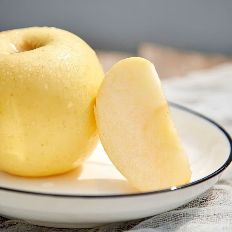 Jingdida Shandong Yantai Cream Fuji Apple, net weight 4.5 catties, single fruit 75mm+, direct shipping from the fruit source, free shipping