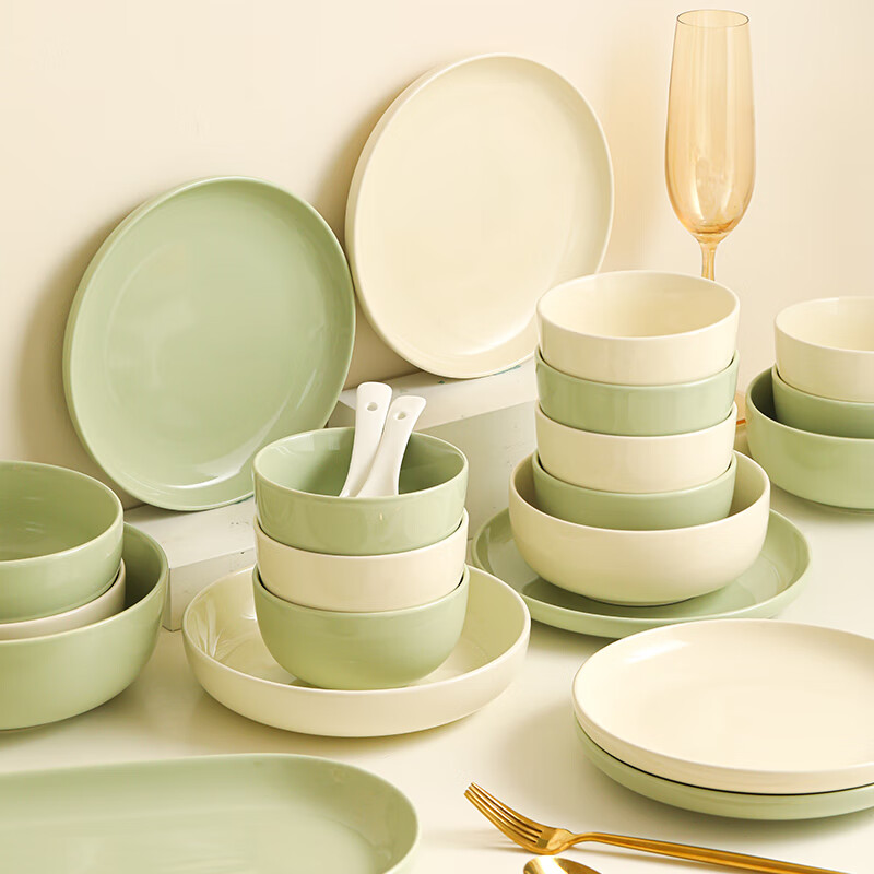 Lowe rice bowl, a particularly good-looking rice bowl for home use, small bowl, high-value tableware, ceramic bowl, large soup bowl, instant noodle bowl, underglaze color, 4 pieces, 4.5-inch rice bowl, mixed colors