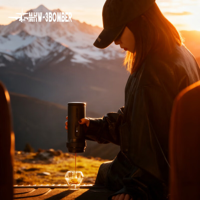 MHW-3BOMBER New Year's gift Bomber X-press58 Italian portable coffee machine Espresso extraction electric handheld machine X-press58 Italian coffee machine - black