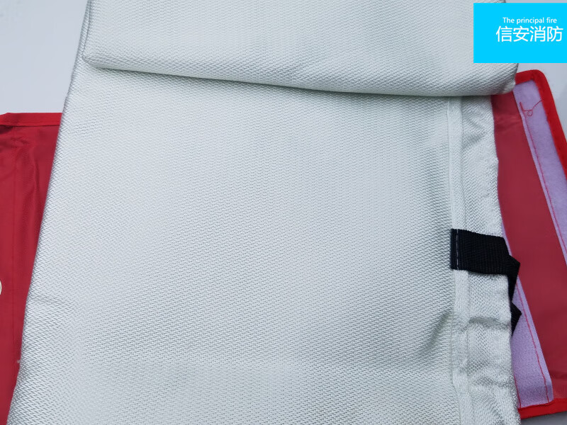 Fire extinguishing blanket Lifesaving blanket Fiberglass fire blanket Asbestos blanket Fire certification 1.5*1.5m 1m*1m fire extinguishing blanket