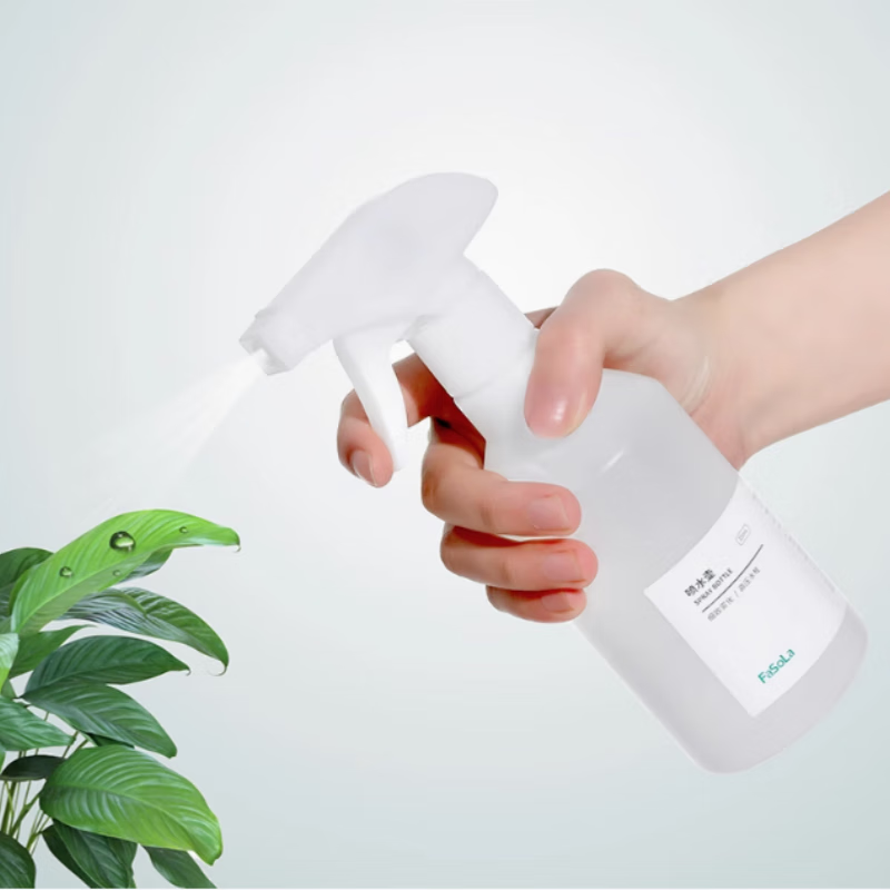 Jilang Pressure Watering Can 1.5 Material Plastic One