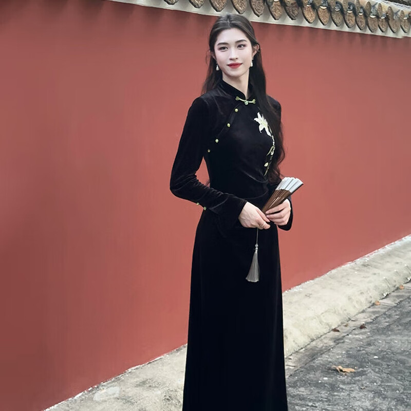 Jialong Mingxiu 2025 New Chinese Style Velvet Cheongsam Women's Autumn and Winter Slim Long Skirt Black Velvet XL