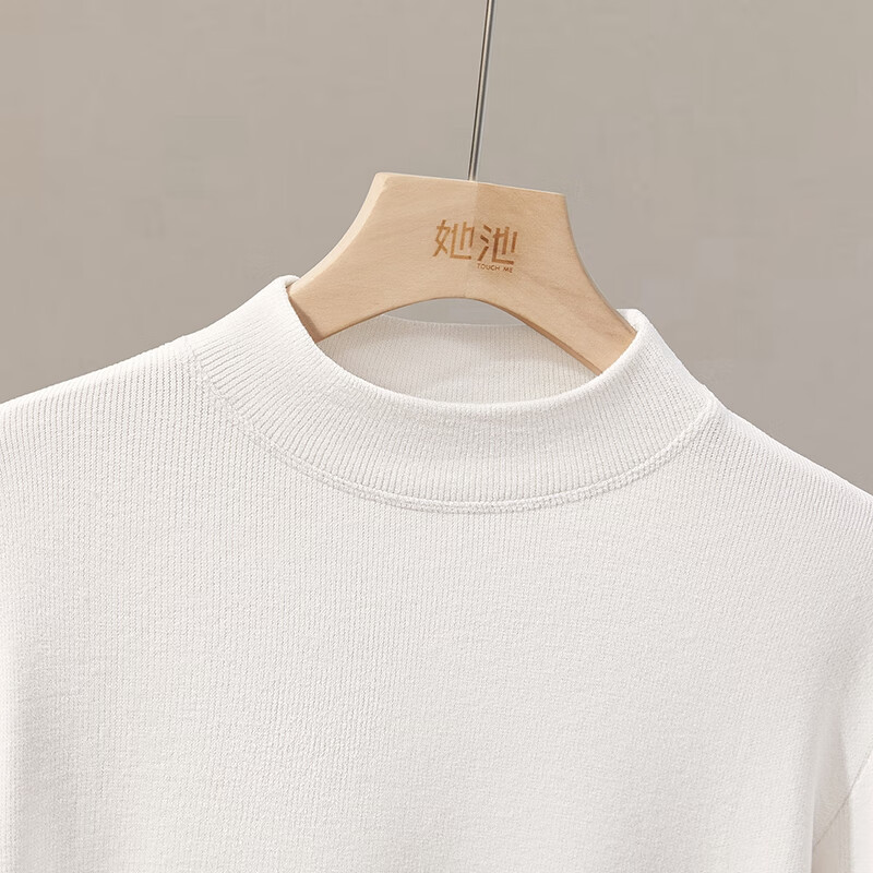 Shechi simple round neck knitted bottoming shirt women's 2025 winter new solid color temperament long-sleeved T-shirt